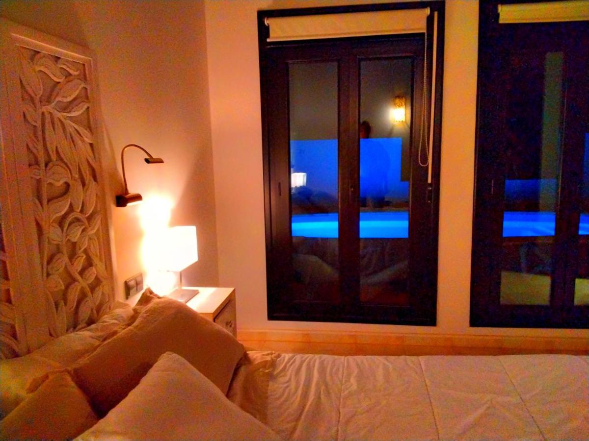 Surfwhitehouse Villa ลาคาเรส ภายนอก รูปภาพ