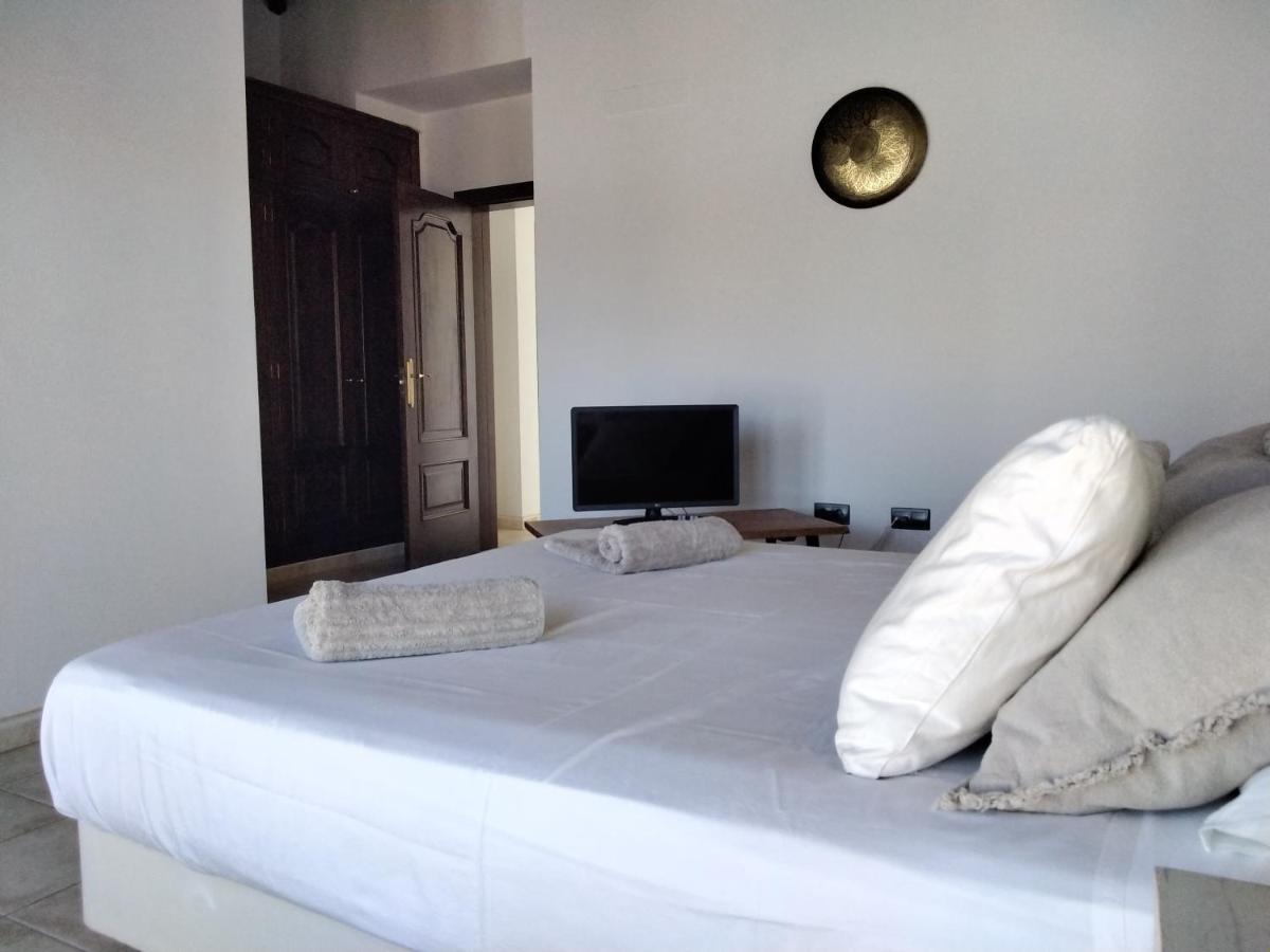 Surfwhitehouse Villa ลาคาเรส ภายนอก รูปภาพ