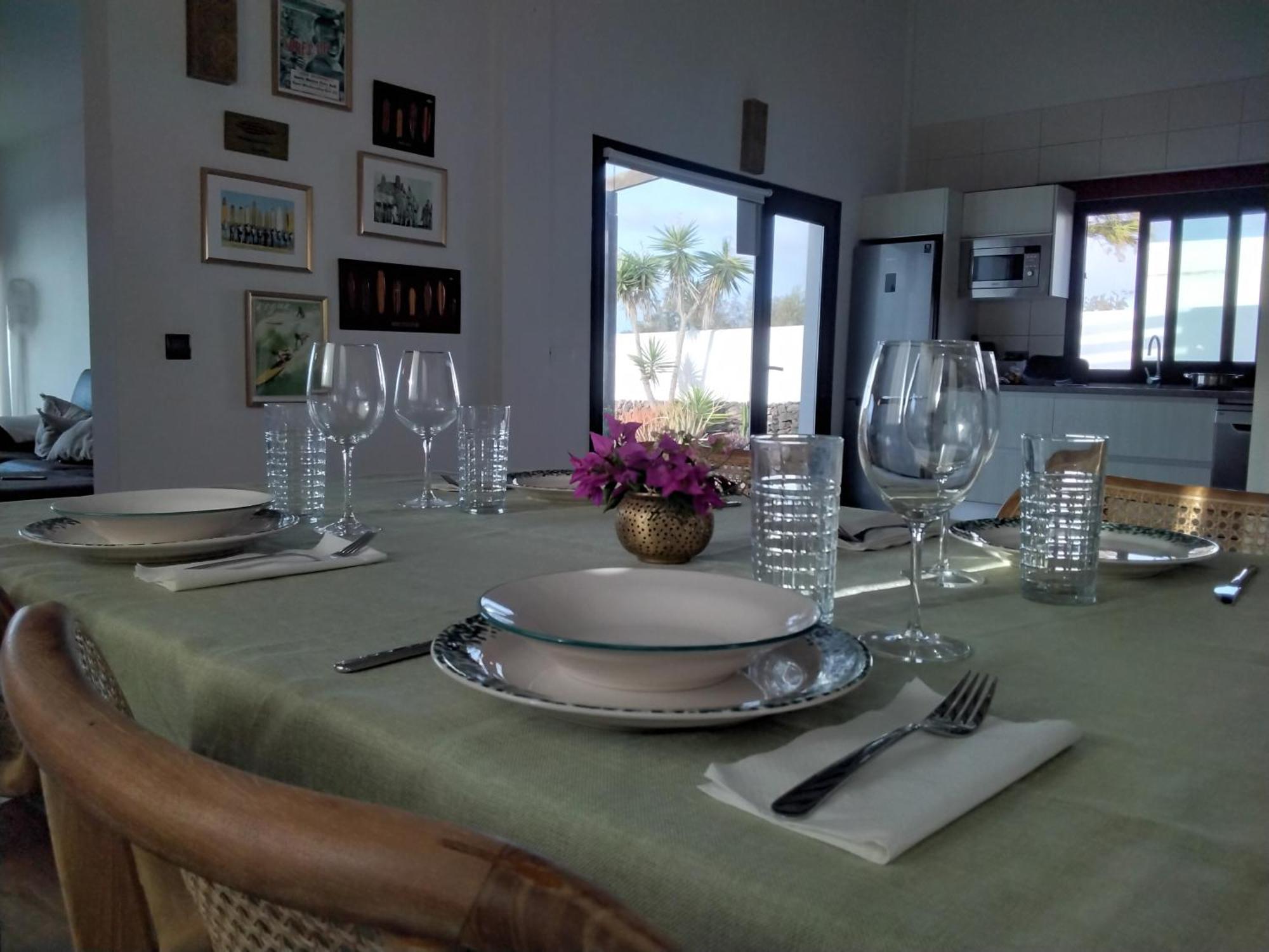 Surfwhitehouse Villa ลาคาเรส ภายนอก รูปภาพ